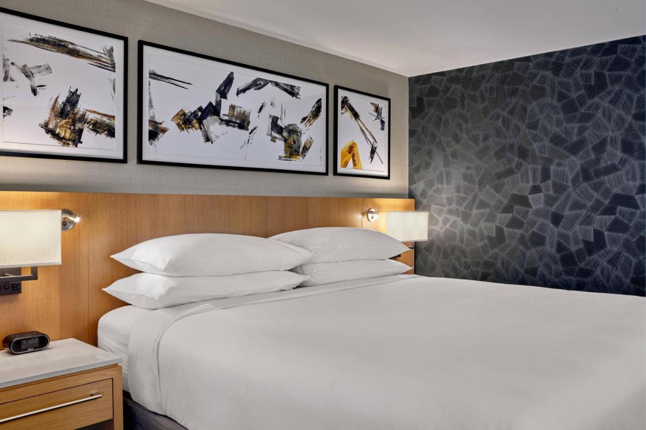 Delta Hotels By Marriott Calgary Downtown Exteriör bild